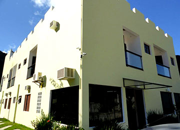 A Pousada Castelinho é a mais nova opção para seu lazer e hospedagem na cidade de São Sebastião/SP. A Praia de Barequeçaba é uma das mais bonitas da cidade de São Sebastião localizada somente a 4 km do centro.